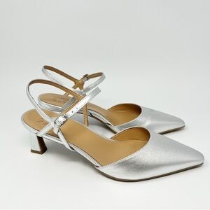 Naturalizer Tara Pumps
Size 10 Wide